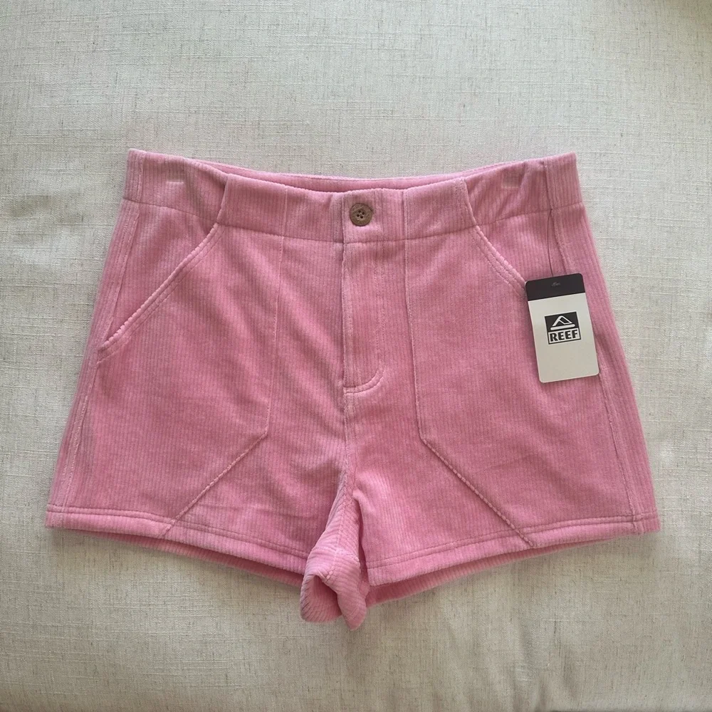 Reef Pink Corduroy Shorts - Picture 3 of 5
